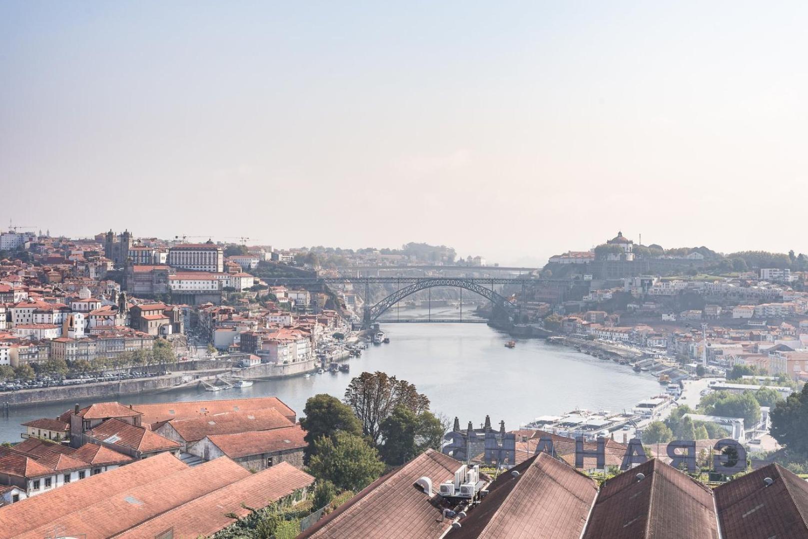 Guestready - Porto Magic View Lejlighed Vila Nova de Gaia Eksteriør billede